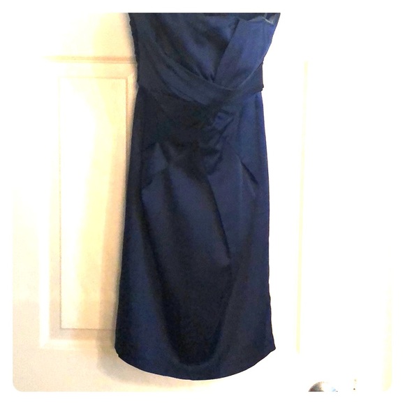 Silk dress - Picture 2 of 6